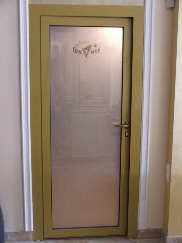 дверi 02