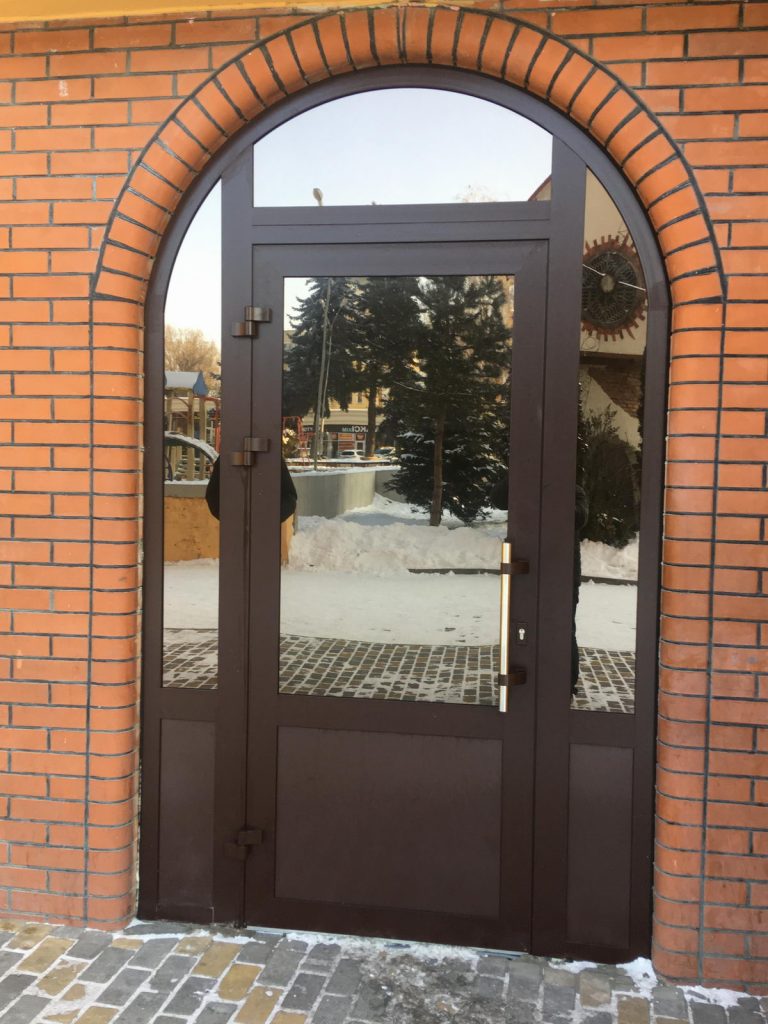 дверi 03